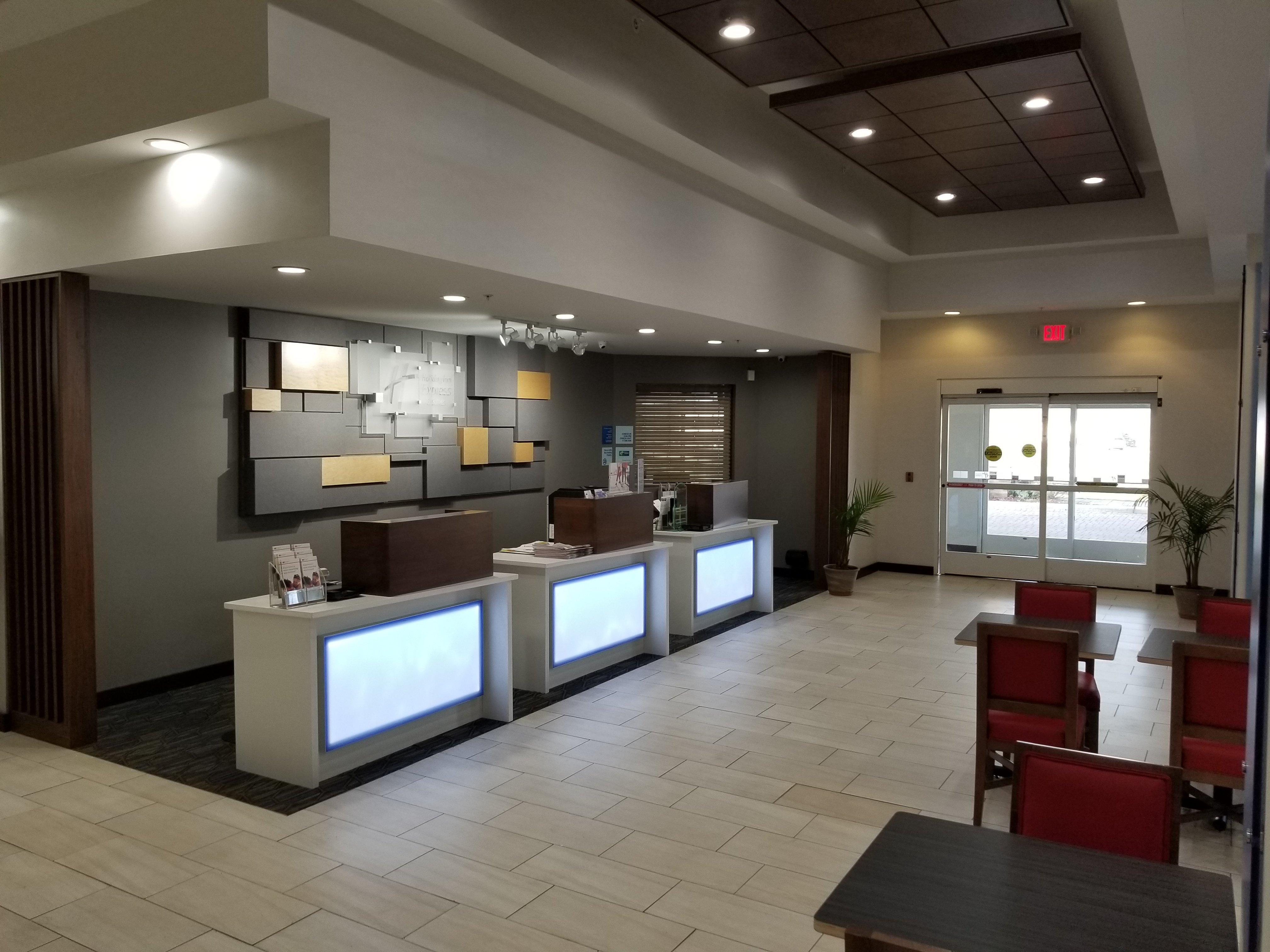 Holiday Inn Express Birch Run-Frankenmuth Area By Ihg Exterior foto
